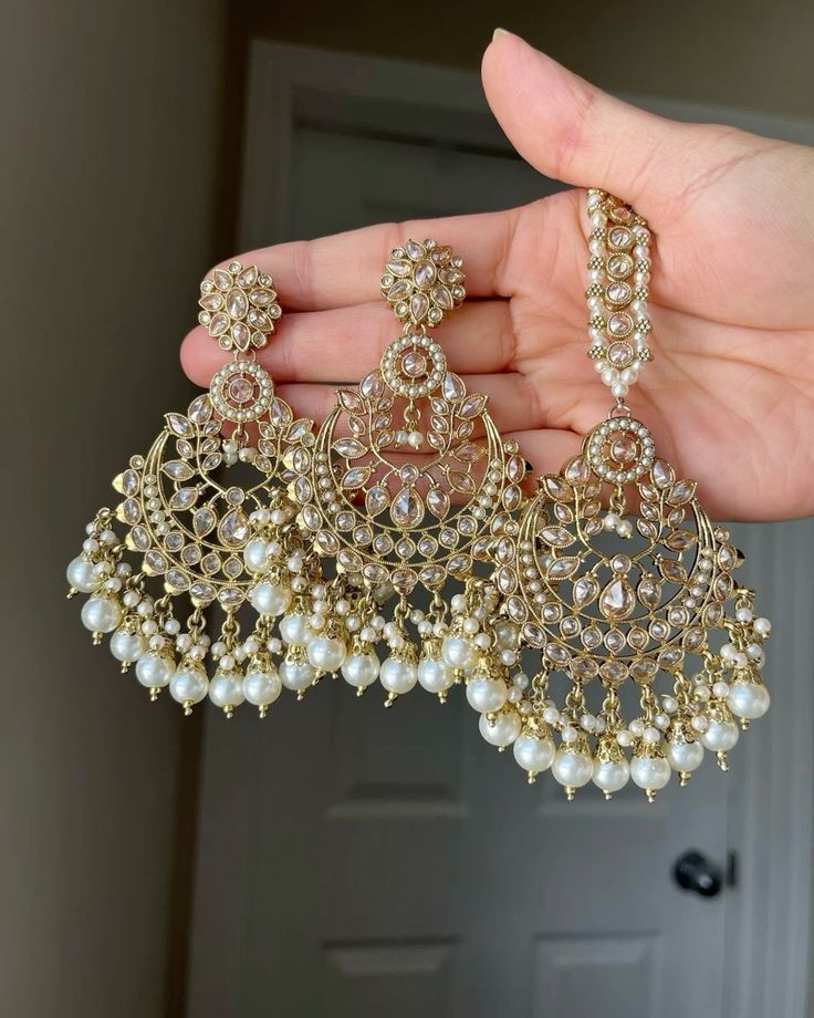 jewellery set